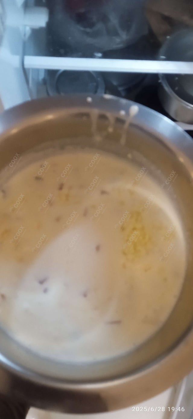 Delicious Fruit Cream prepared by COOX