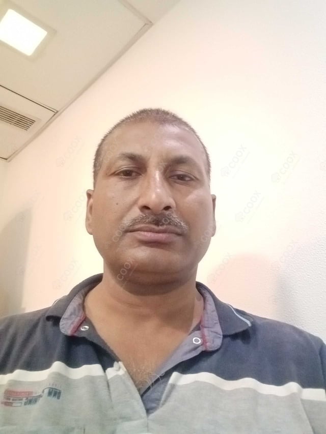 Chef from COOX at bookings. Professional cooks chefs at home