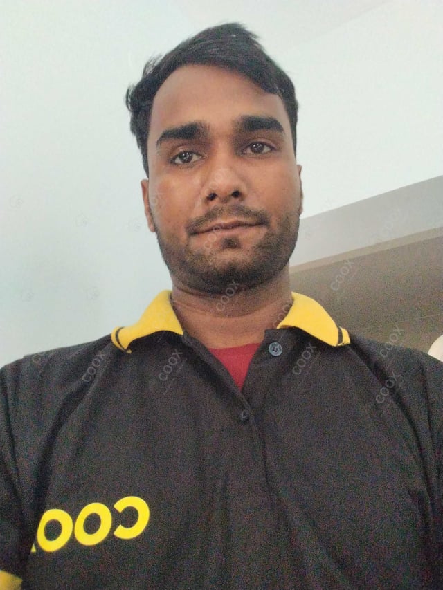 Chef from COOX at bookings. Professional cooks chefs at home