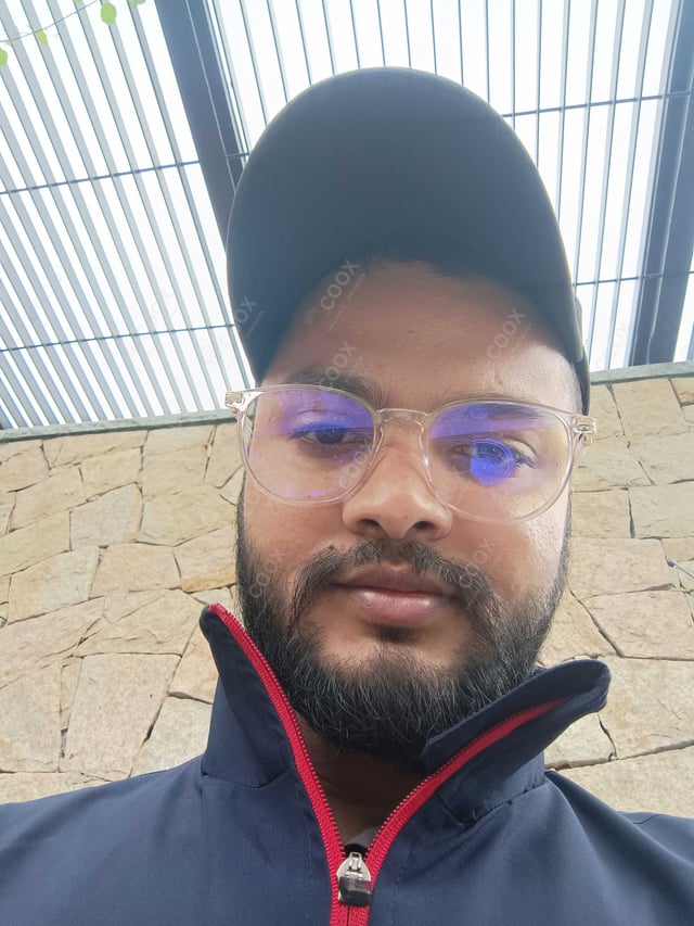 Chef from COOX at bookings. Professional cooks chefs at home