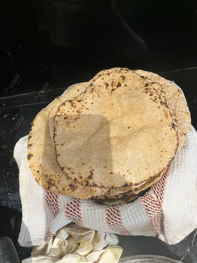 Delicious Tawa Rotis prepared by COOX