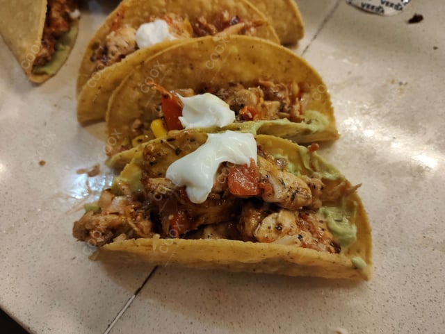 Delicious Grilled Chicken Taco prepared by COOX