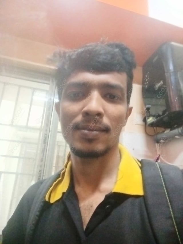 Chef from COOX at bookings. Professional cooks chefs at home