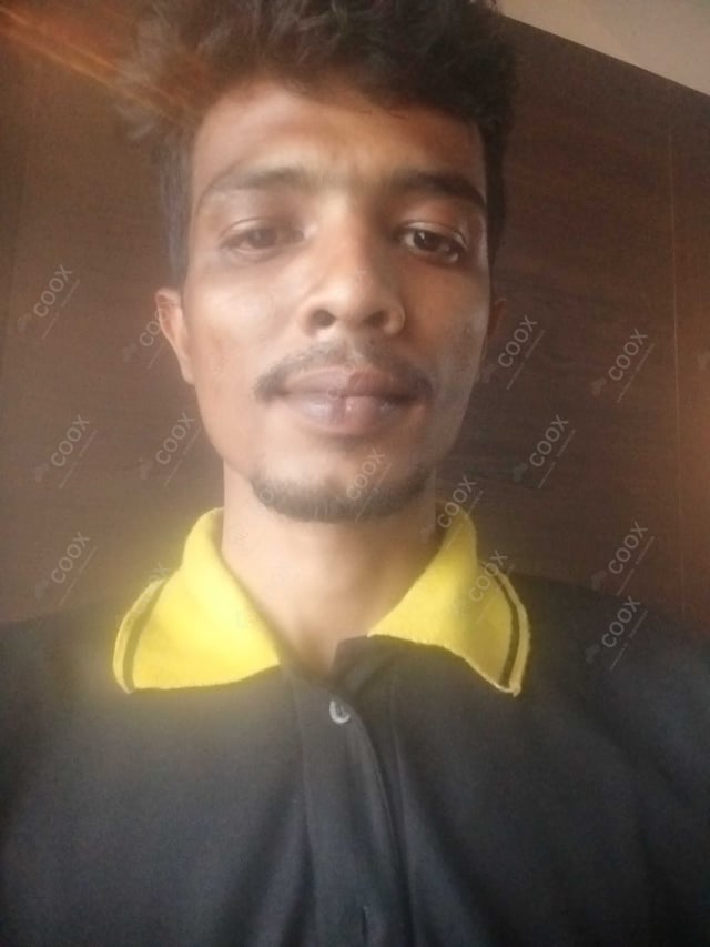 Chef from COOX at bookings. Professional cooks chefs at home