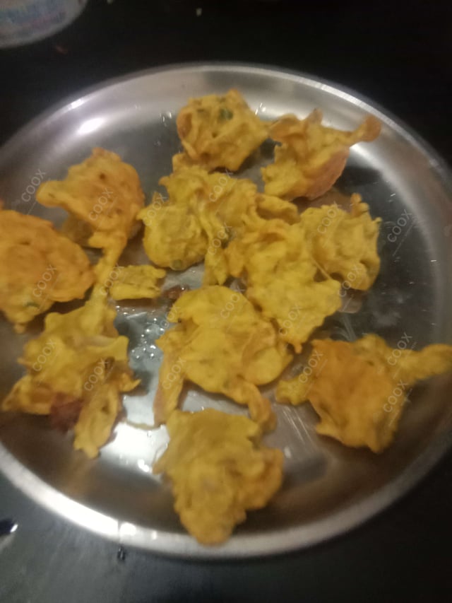 Delicious Mix Pakode prepared by COOX
