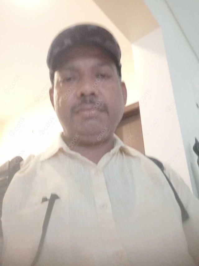 Chef from COOX at bookings. Professional cooks chefs at home