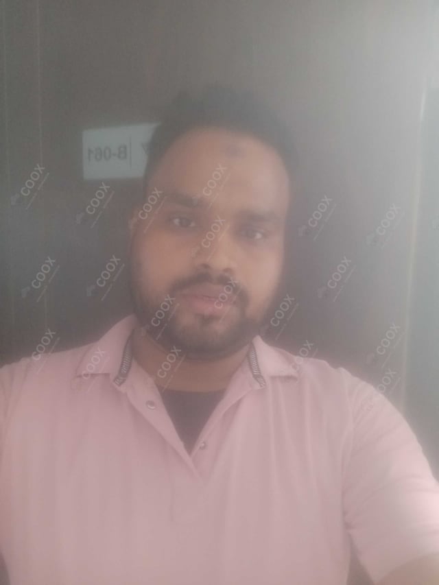Chef from COOX at bookings. Professional cooks chefs at home