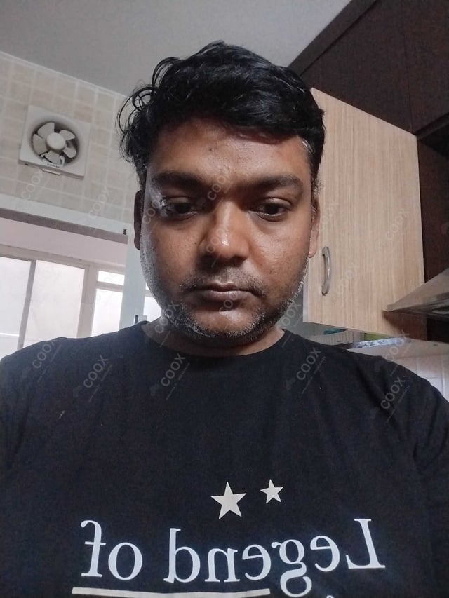 Chef from COOX at bookings. Professional cooks chefs at home