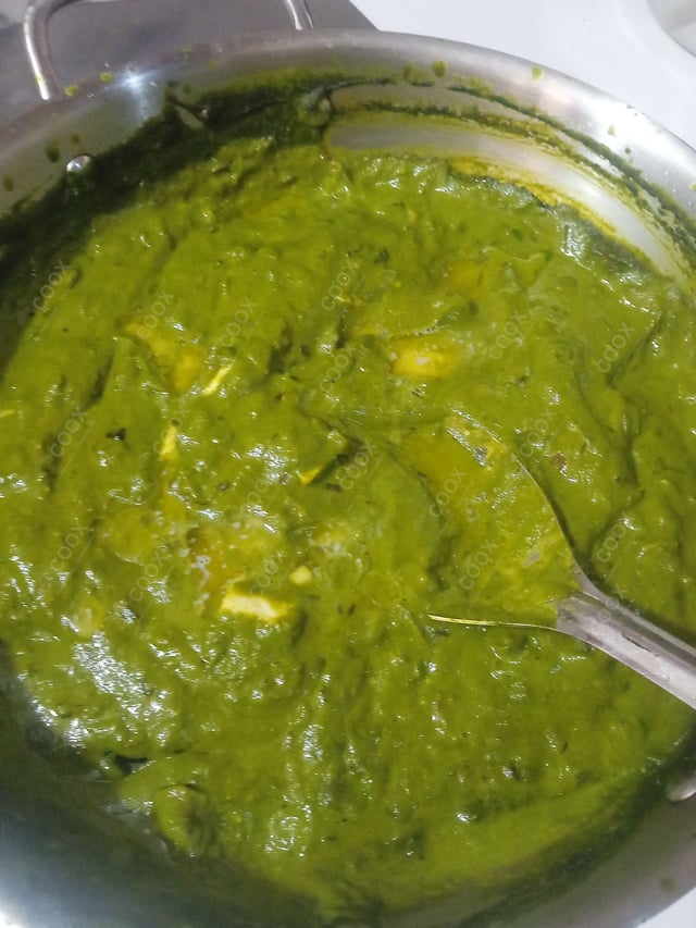 Delicious Palak Paneer prepared by COOX