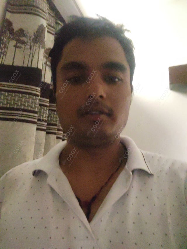 Chef from COOX at bookings. Professional cooks chefs at home