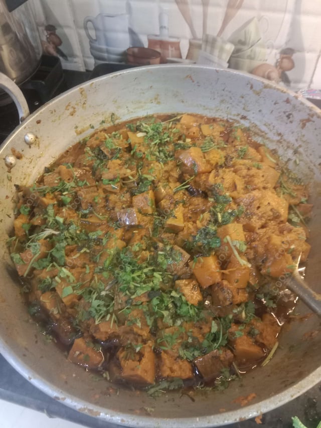 Delicious Kaddu ki Sabzi (Sitafal) prepared by COOX
