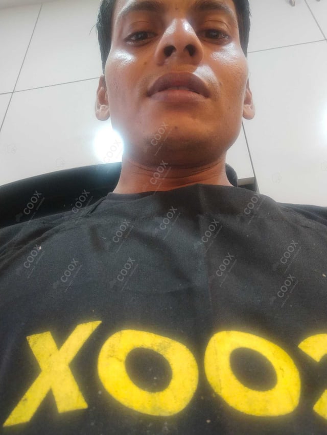 Chef from COOX at bookings. Professional cooks chefs at home