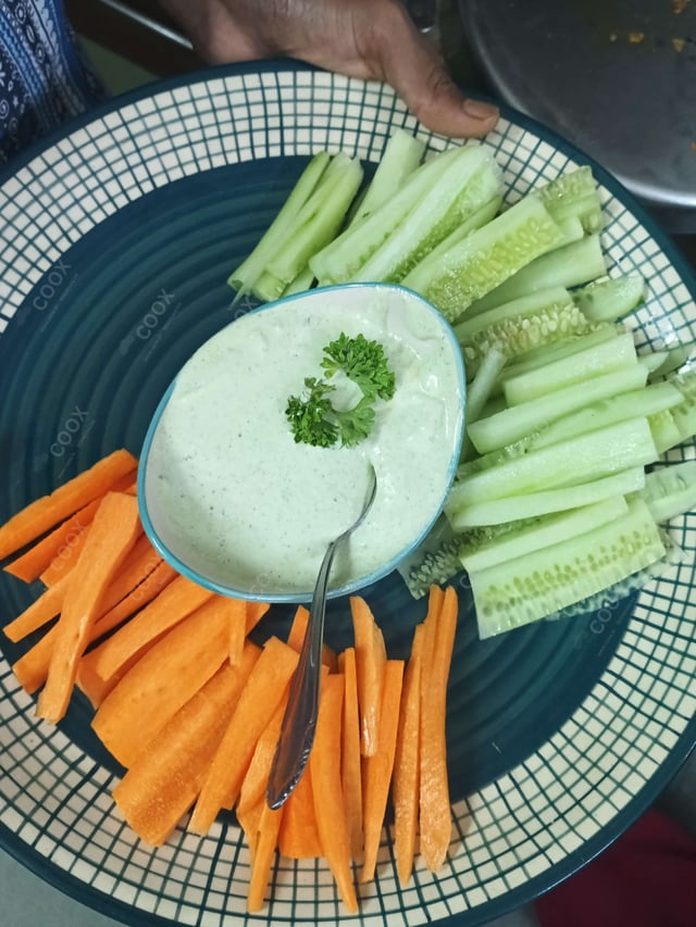 Delicious Yogurt Parsley Dip prepared by COOX