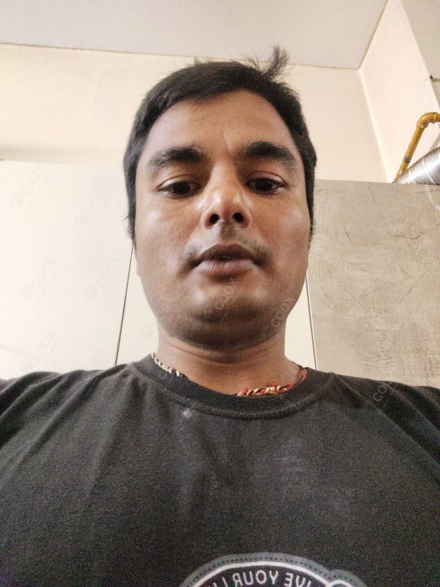 Chef from COOX at bookings. Professional cooks chefs at home