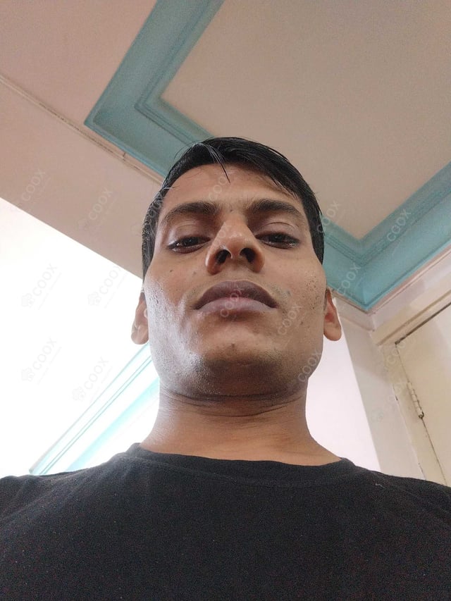 Chef from COOX at bookings. Professional cooks chefs at home