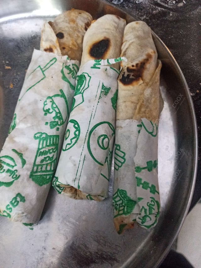 Delicious Veg Kathi Rolls prepared by COOX