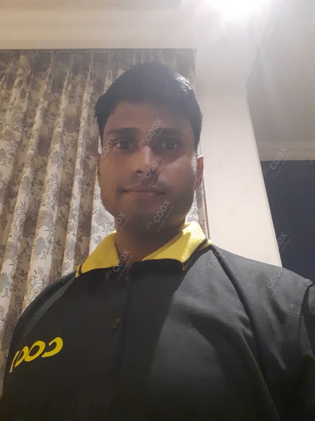 Chef from COOX at bookings. Professional cooks chefs at home