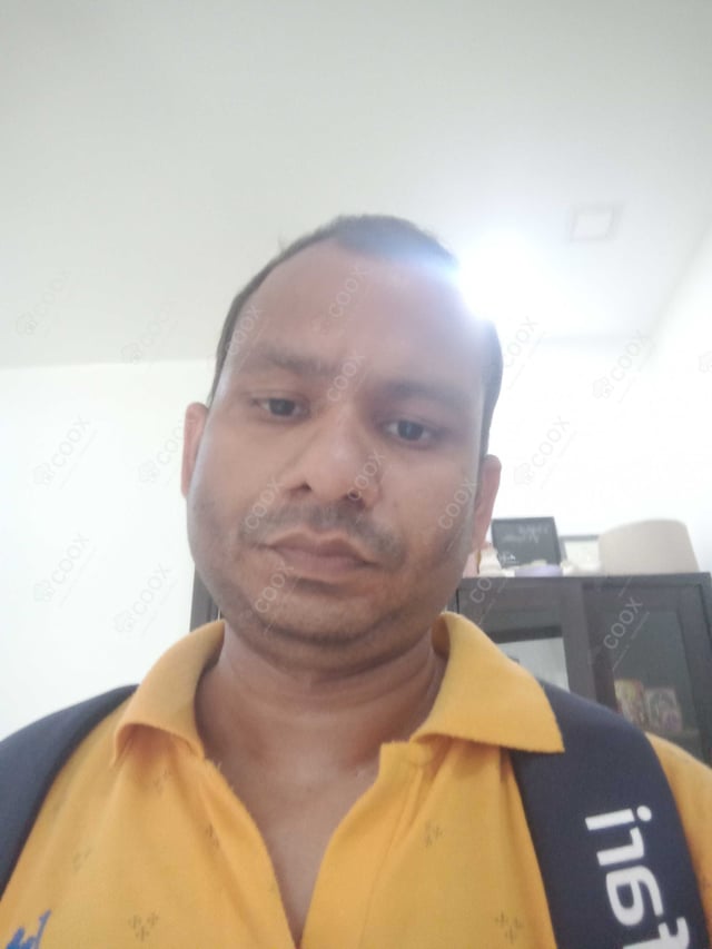 Chef from COOX at bookings. Professional cooks chefs at home