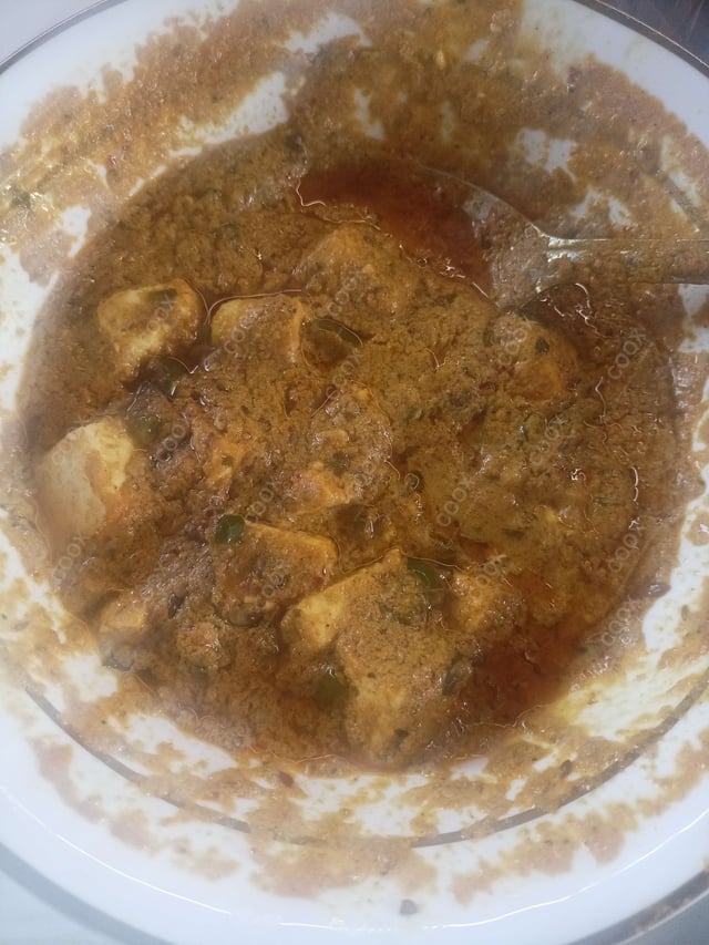 Delicious Paneer Lababdar prepared by COOX