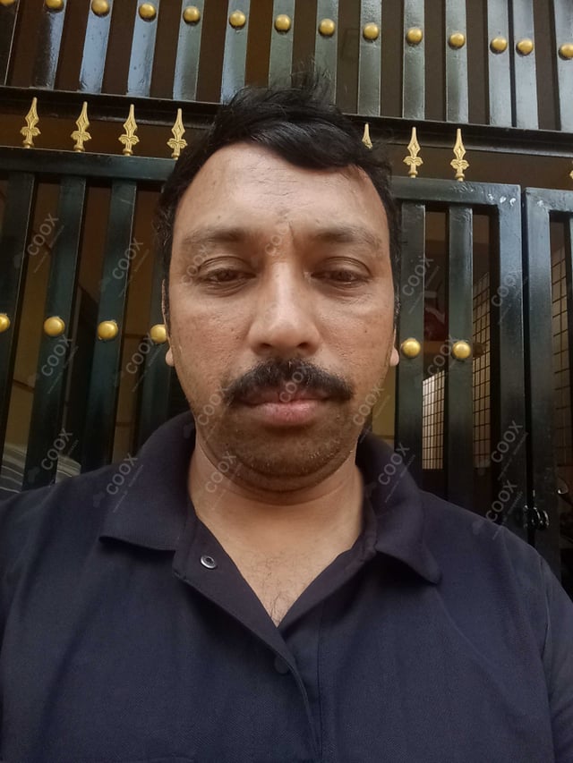 Chef from COOX at bookings. Professional cooks chefs at home