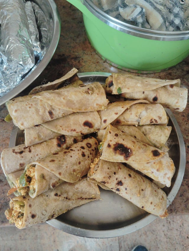 Delicious Veg Kathi Rolls prepared by COOX