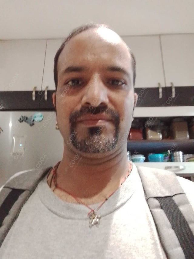 Chef from COOX at bookings. Professional cooks chefs at home