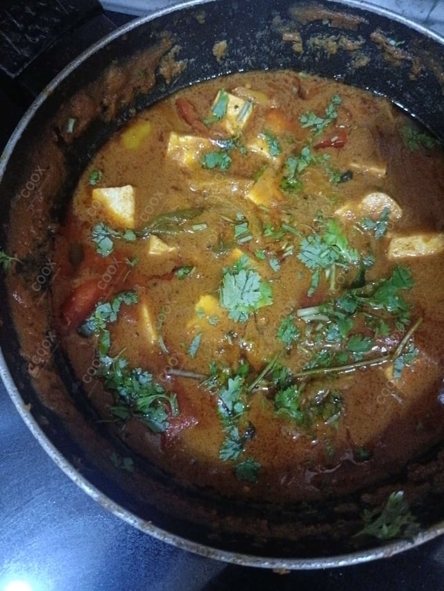 Delicious Kadhai Paneer prepared by COOX