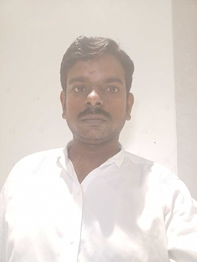 Chef from COOX at bookings. Professional cooks chefs at home