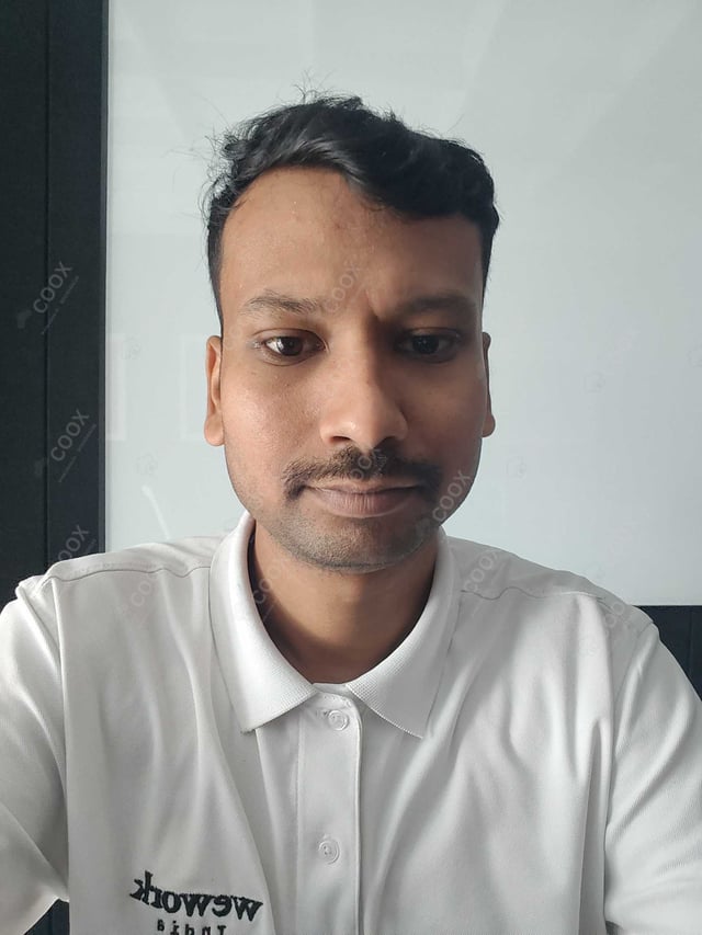 Chef from COOX at bookings. Professional cooks chefs at home