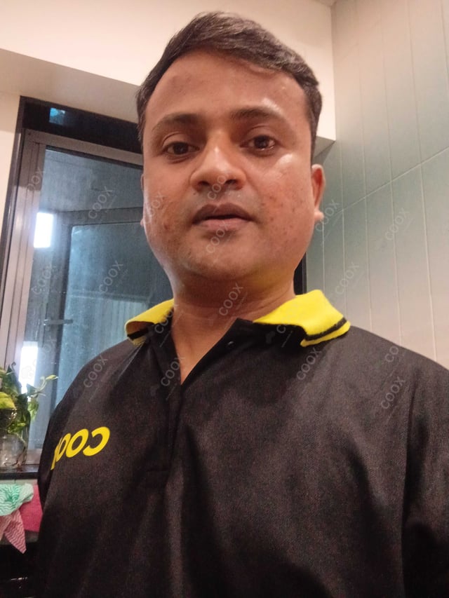 Chef from COOX at bookings. Professional cooks chefs at home