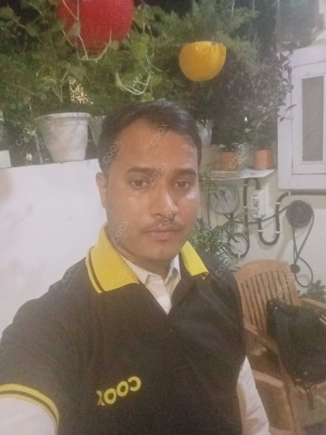 Chef from COOX at bookings. Professional cooks chefs at home