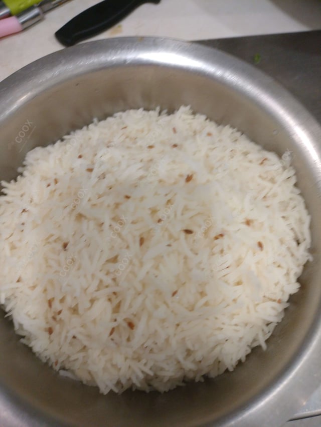 Delicious Steamed Rice prepared by COOX