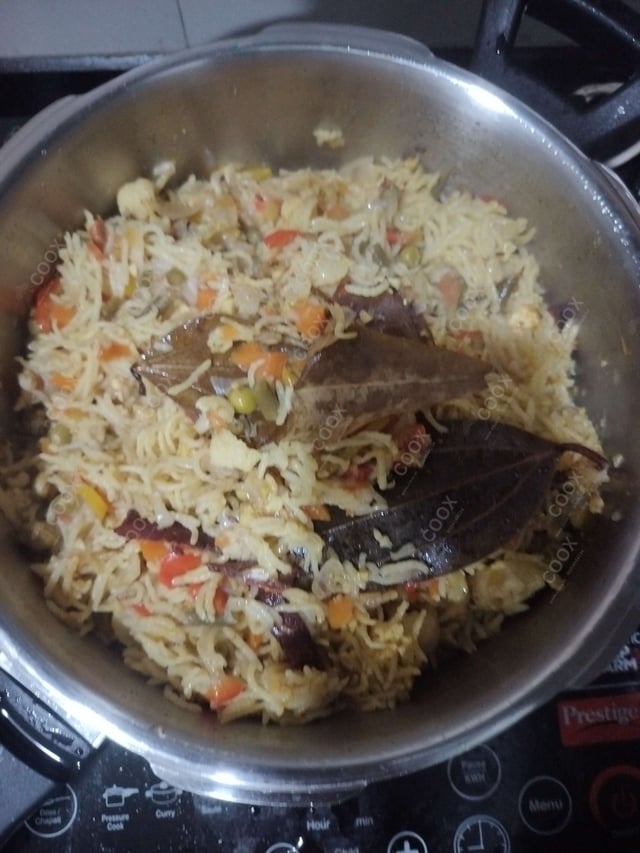 Delicious Urad Dal prepared by COOX