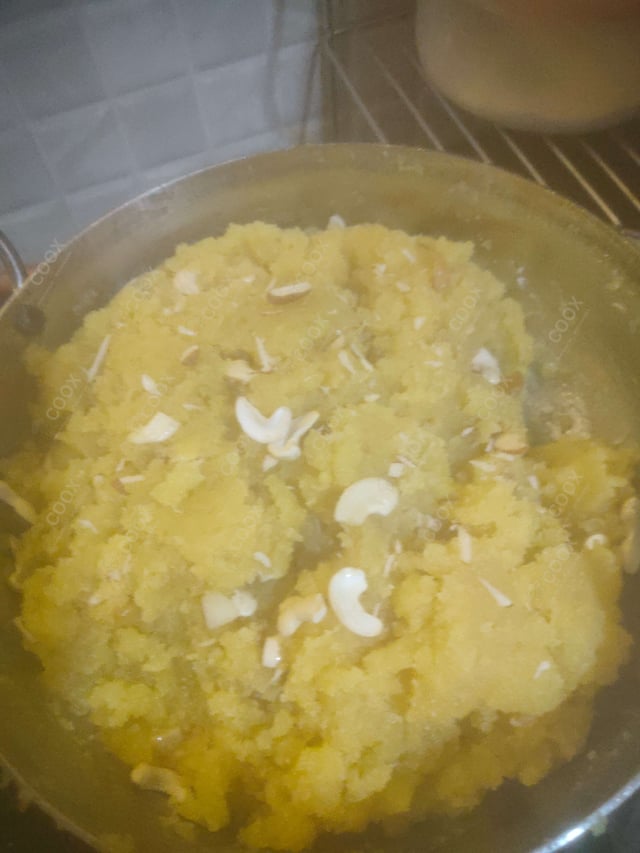 Delicious Moong Dal Halwa prepared by COOX