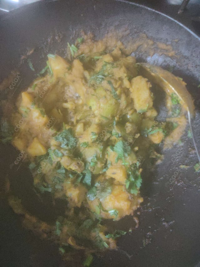Delicious Aloo Parwal prepared by COOX