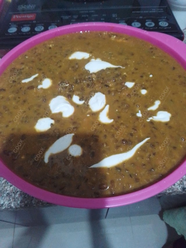 Delicious Dal Makhani prepared by COOX