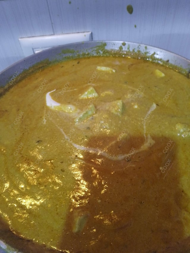 Delicious Paneer Lababdar prepared by COOX
