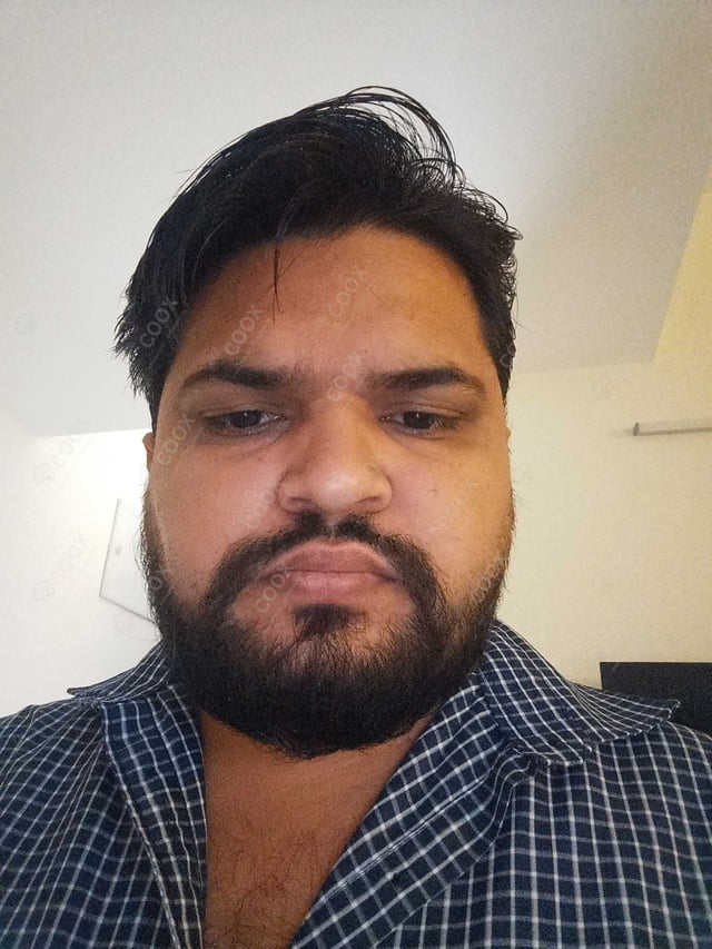 Chef from COOX at bookings. Professional cooks chefs at home