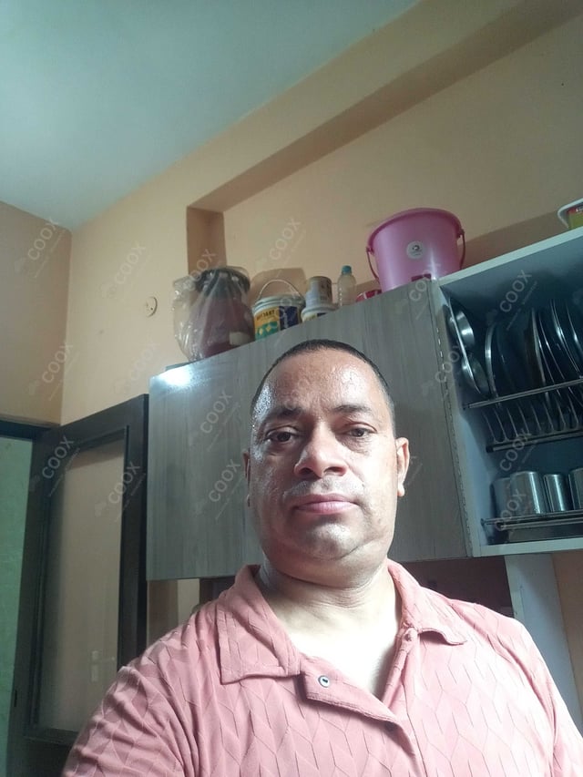 Chef from COOX at bookings. Professional cooks chefs at home