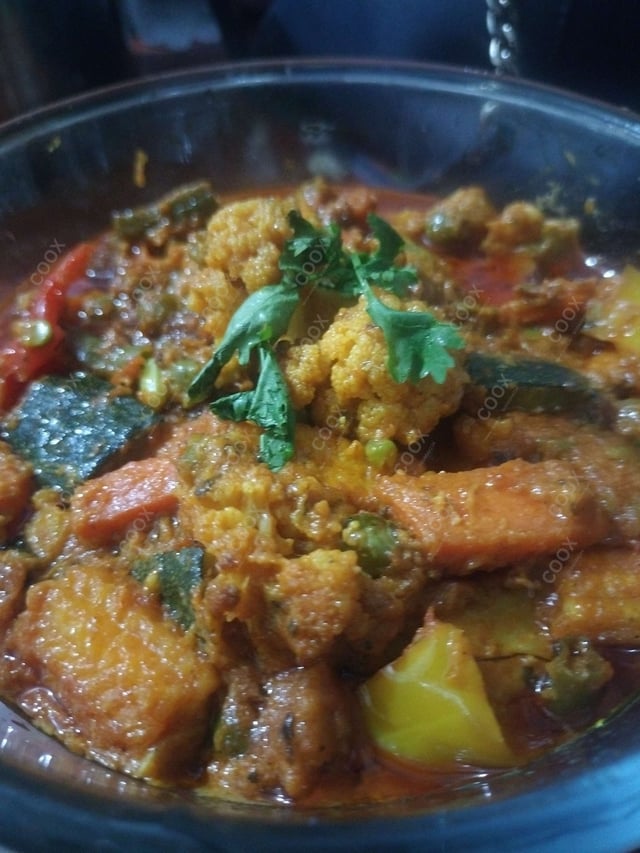Delicious Veg Jalfrezi prepared by COOX