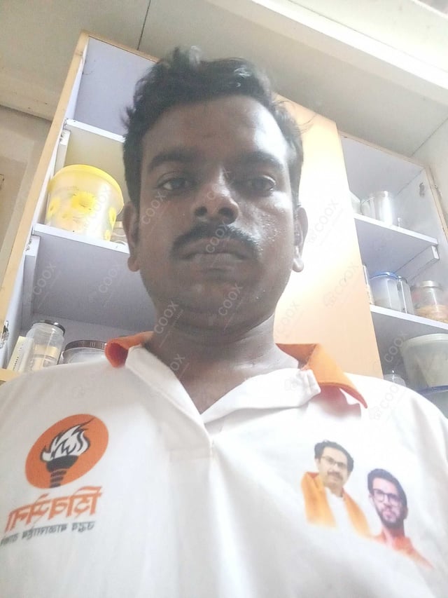 Chef from COOX at bookings. Professional cooks chefs at home