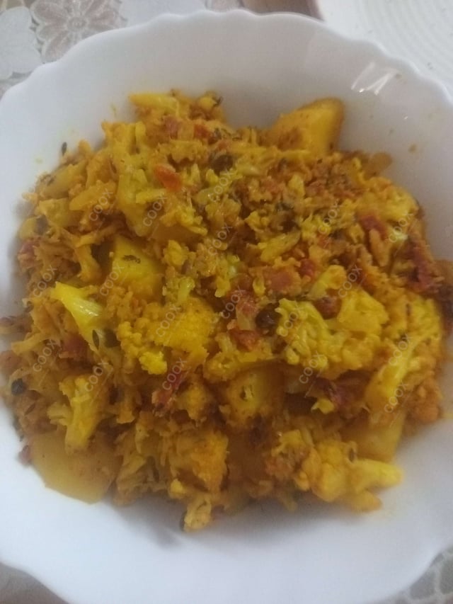 Delicious Aloo Gobhi prepared by COOX