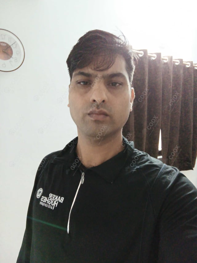 Chef from COOX at bookings. Professional cooks chefs at home