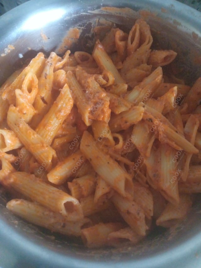 Delicious Pasta in Pink Sauce prepared by COOX