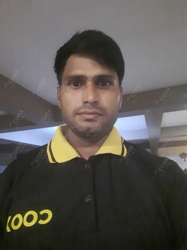 Chef from COOX at bookings. Professional cooks chefs at home