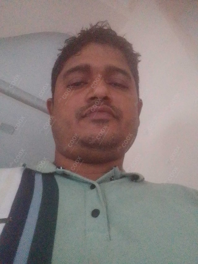 Chef from COOX at bookings. Professional cooks chefs at home