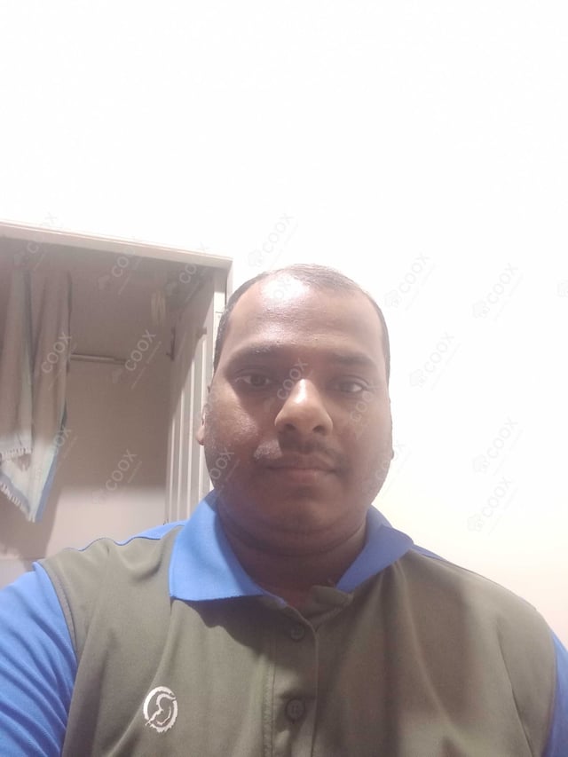 Chef from COOX at bookings. Professional cooks chefs at home