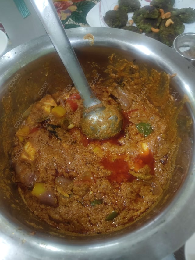 Delicious Kadhai Paneer prepared by COOX