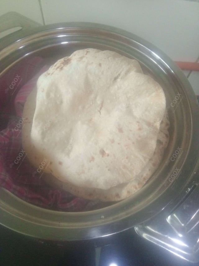 Delicious Tawa Rotis prepared by COOX