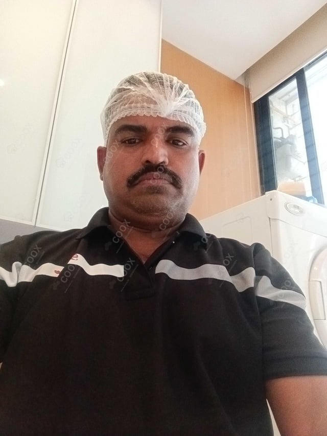 Chef from COOX at bookings. Professional cooks chefs at home
